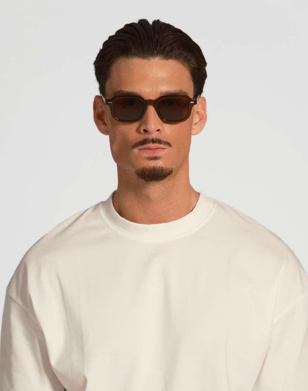 brown sun glasses