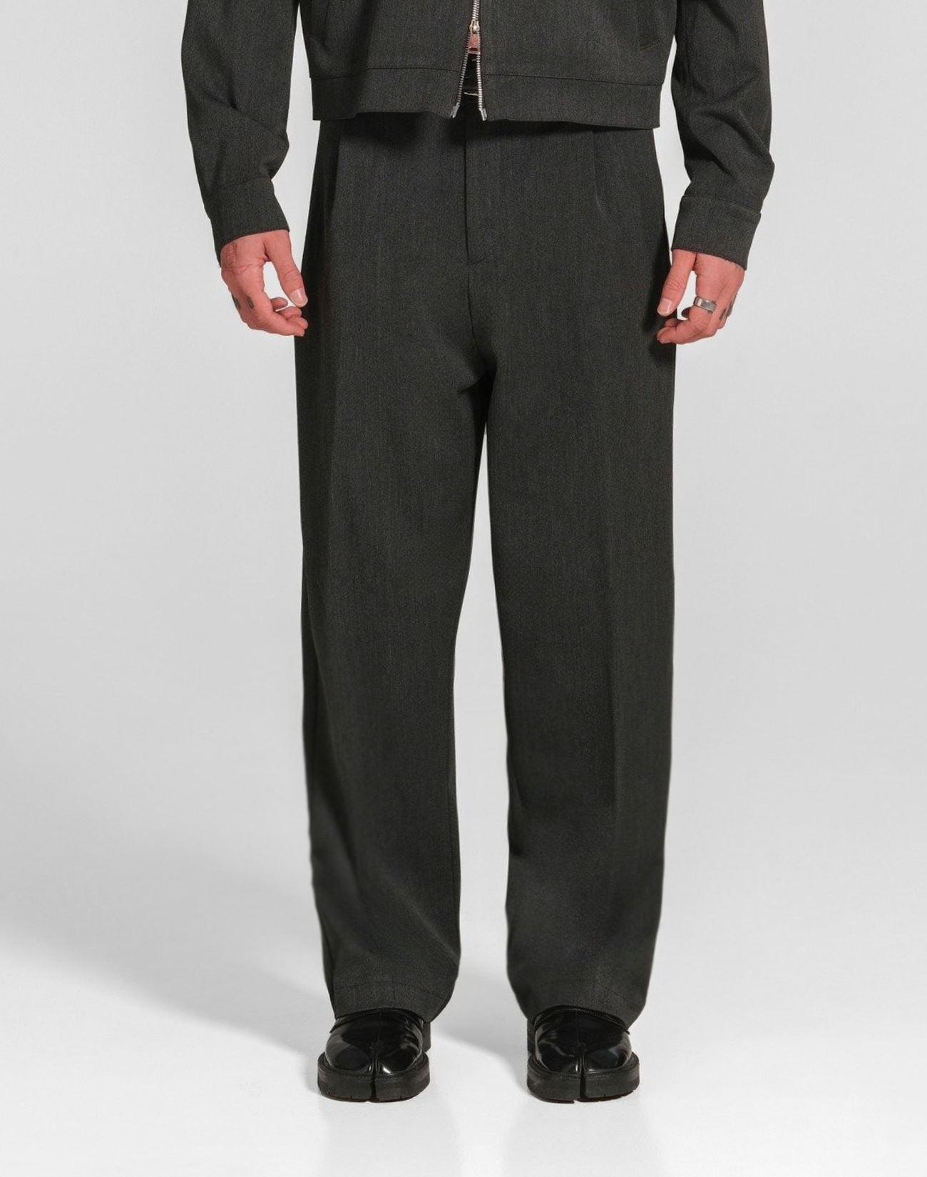 Cyrus Relaxed Trousers