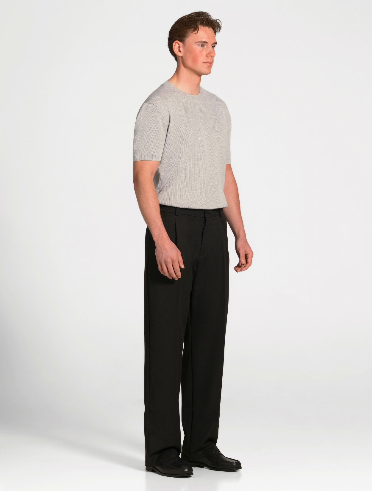 Enzo Relaxed Pleated Trousers