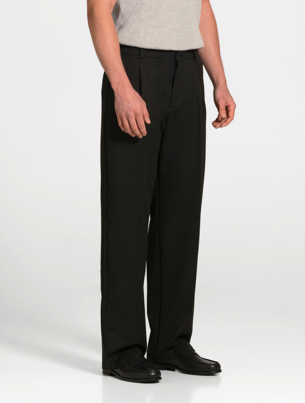 Enzo Relaxed Pleated Trousers