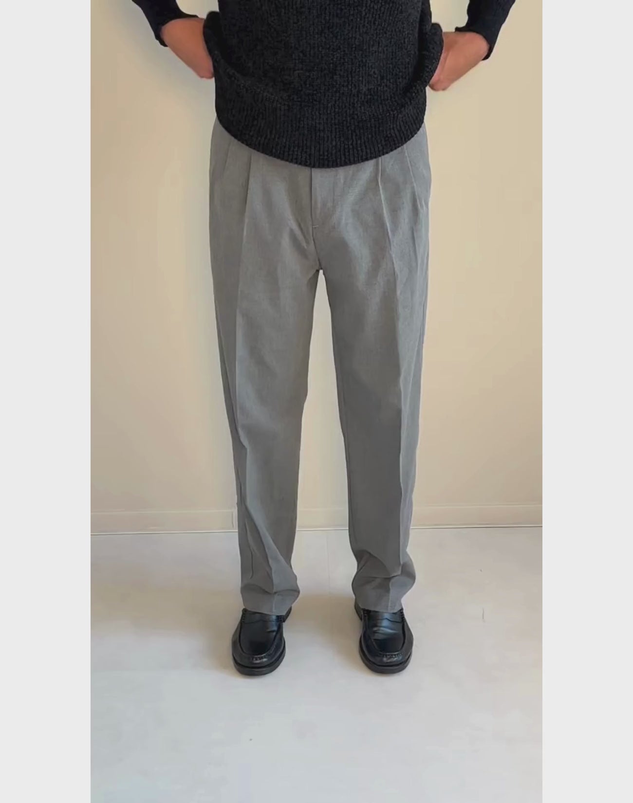 Capri Regular Pleated Trousers